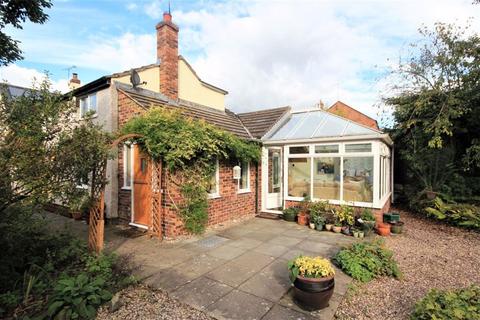 3 bedroom cottage for sale - Horsemans Green