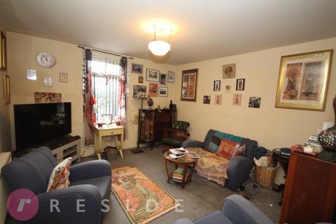 4 bedroom apartment for sale, Heywood Road, Rochdale OL11