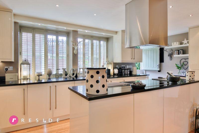 Breakfast Kitchen