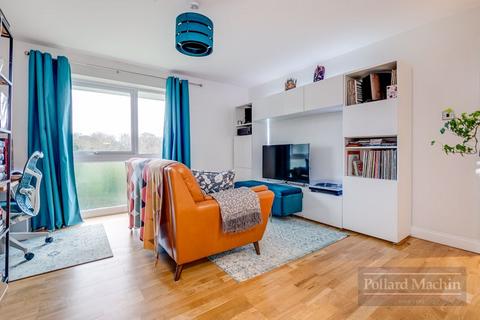 Flat 7, 9 Wettern Close, South Croydon, CR2 0NT