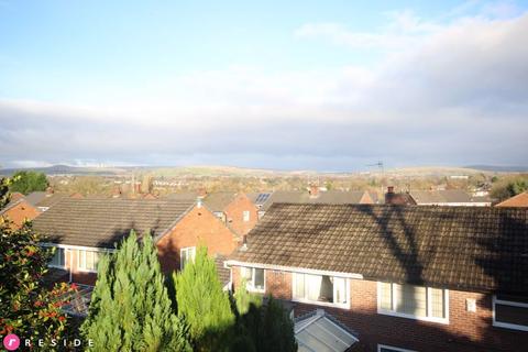 29 Ashley Close, Rochdale, OL11 3EP