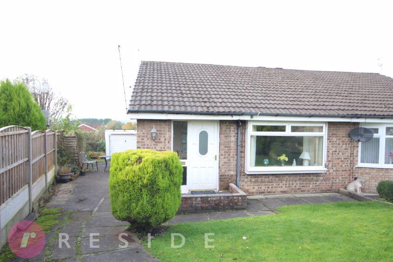 Elmsfield Avenue, Rochdale OL11 2 bed semidetached bungalow for sale