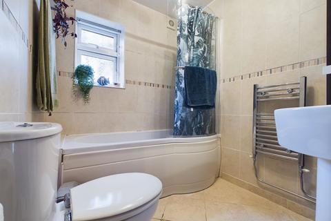 2 Albert Place, Camborne, TR14 8BP