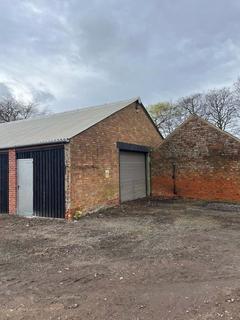 Industrial unit to rent, Belton Grange Farm, Crowle