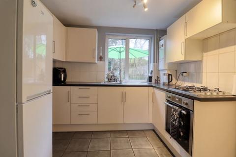 3 bedroom terraced house for sale, Enderby Road, Scunthorpe