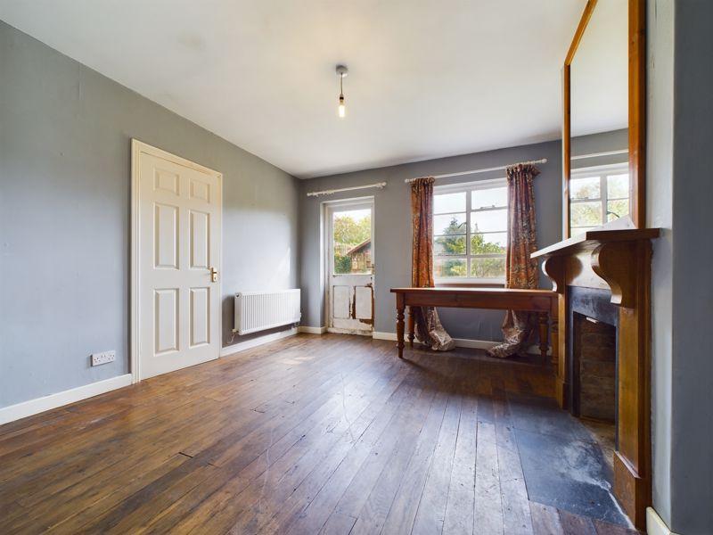 Park Crescent, Abergavenny 3 bed detached bungalow for sale £430,000