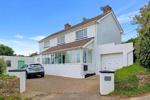 3 bedroom property with land for sale, Bulford Road, Johnston, Haverfordwest, Pembrokeshire, SA62 3ET