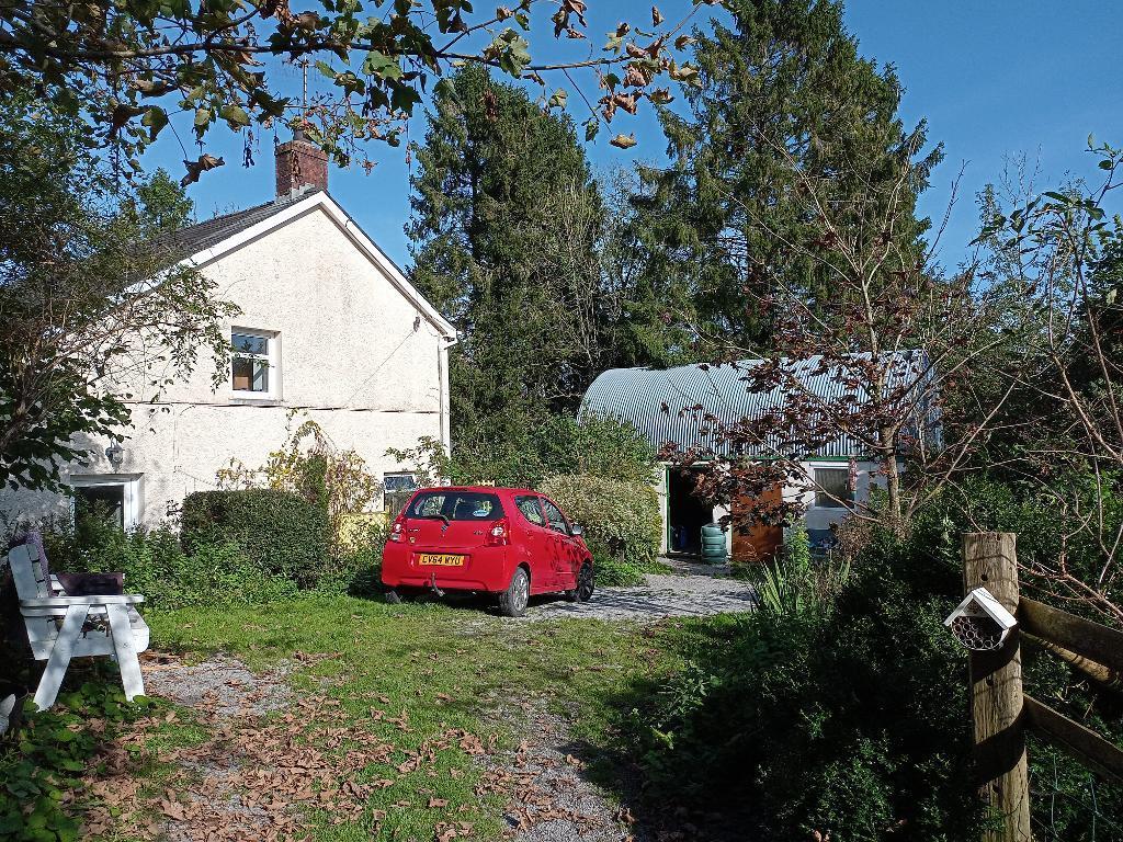 Castle Road, Pencader, Carmarthenshire, SA39 9BS 3 bed detached house ...