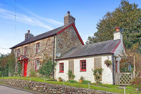 4 bedroom detached house for sale, Foelfechan, Drefach, Llanybydder, Ceredigion, SA40 9SX