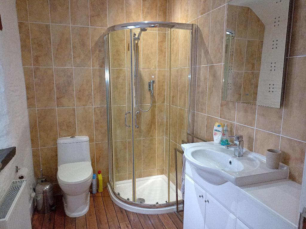 Family Shower Room