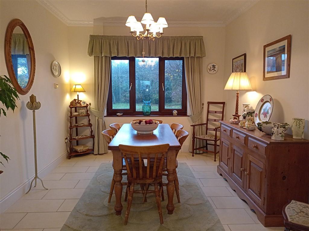 Breakfast Room