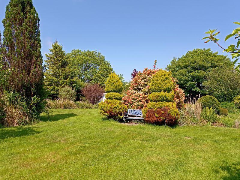 Gardens in May 2023