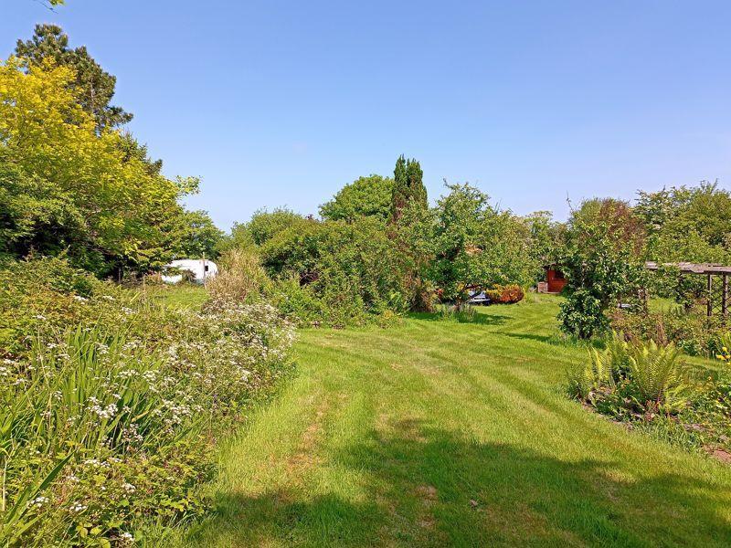 Gardens in May 2023