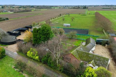 4 bedroom equestrian property for sale - Fendyke Lane, Gorefield, Wisbech, PE13 4NF