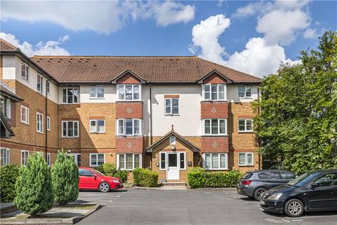 2 bedroom apartment for sale, Brighton Road, Surrey KT15