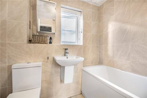 2 bedroom apartment for sale, Brighton Road, Surrey KT15