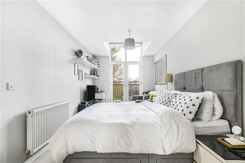13 Brazier Crescent, Northolt, UB5 6FB