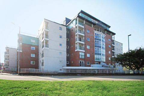 2 bedroom penthouse to rent, Windsor Court, No1 London Road, Newcastle under Lyme, Staffordshire, ST5