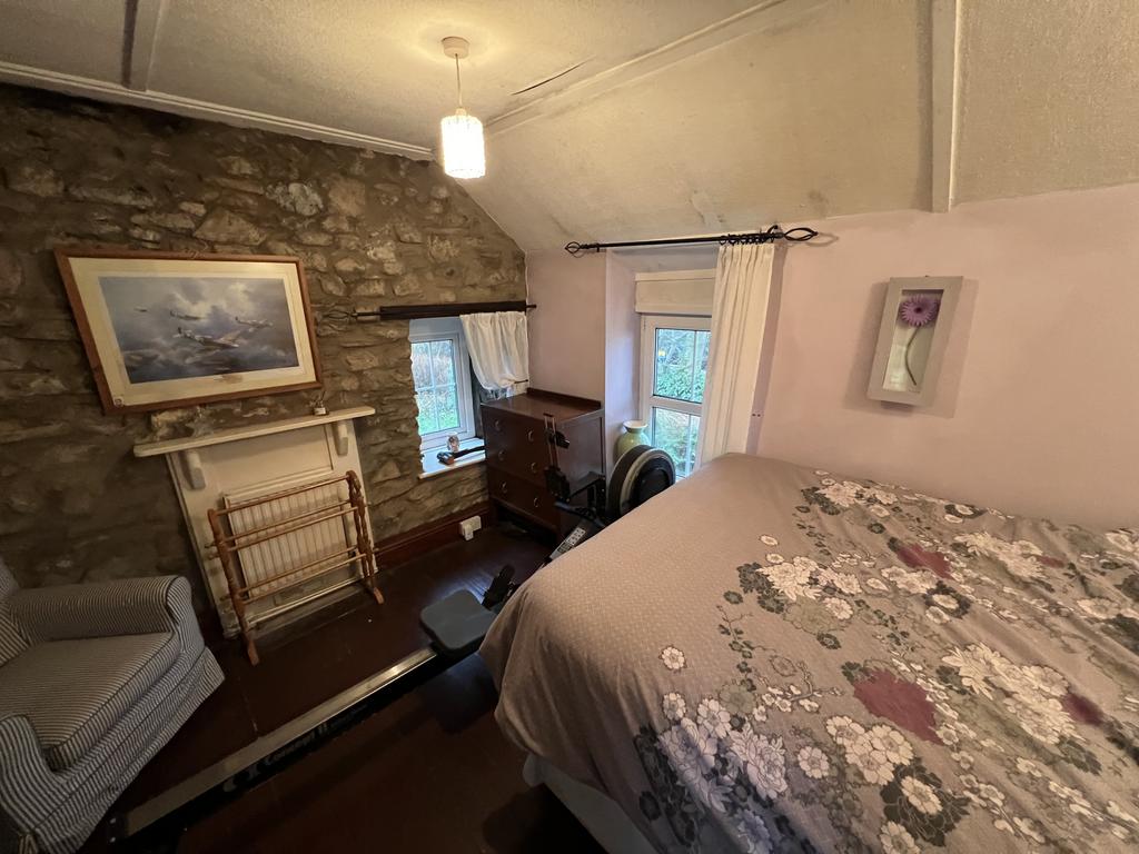 Front Double Bedroom  2