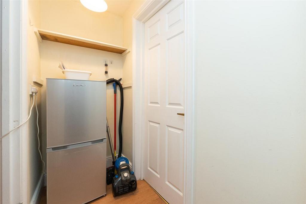 Flat-4-9-11-Kingsdown Parade-BS6-5 UE-14.jpg