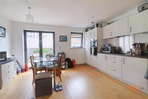 4 bedroom terraced house for sale, Paintworks, Bristol, BS4