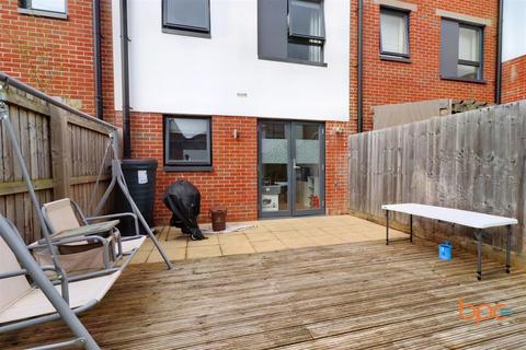 4 bedroom terraced house for sale - Paintworks, Bristol, BS4
