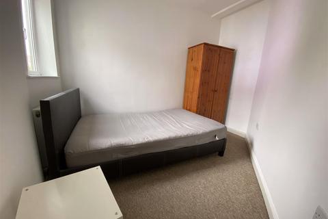 4 bedroom flat to rent, BPC01765, Sandbed Road, St Werburghs, BS2