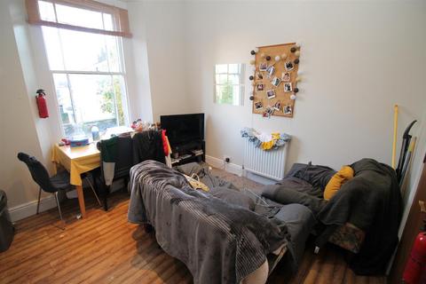 3 bedroom flat to rent - BPC01585, Cotham Brow, Cotham, BS6