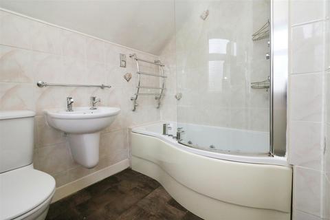 2 bedroom semi-detached house for sale, 17 St Albans Way, Wickersley, Rotherham