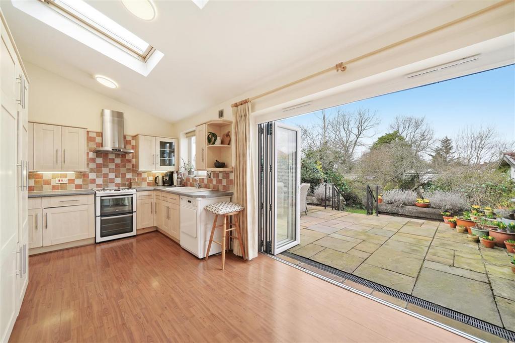 6 Abbotts Drive - N2 NX41 Iv CDUE9z9nho JM.jpg