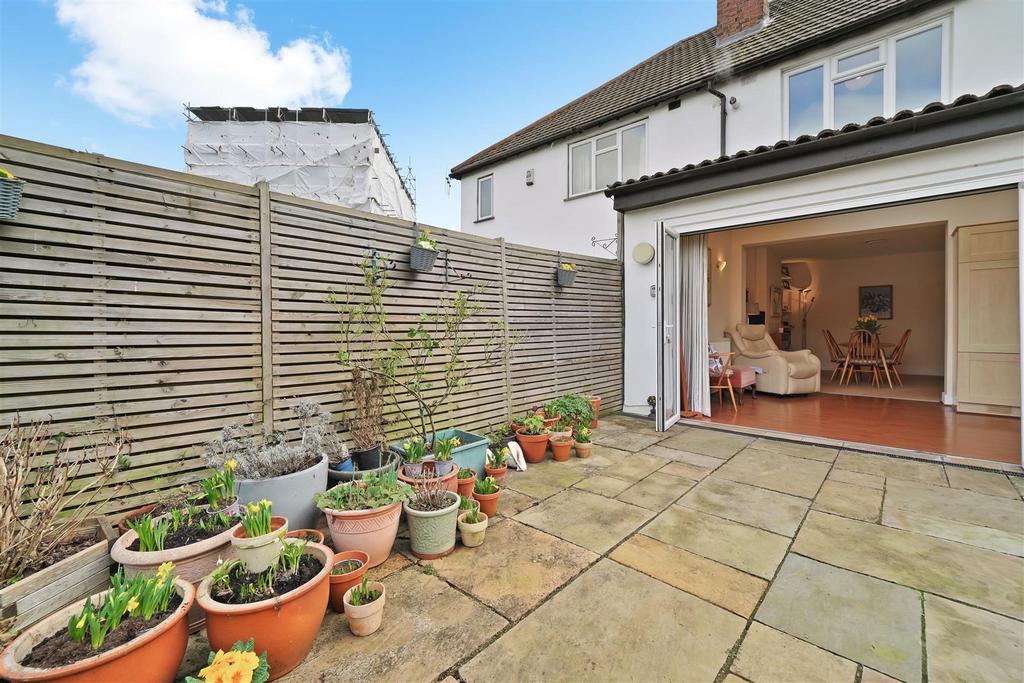 6 Abbotts Drive - ukjhr8 PWKe2bnb6hmxk9.jpg