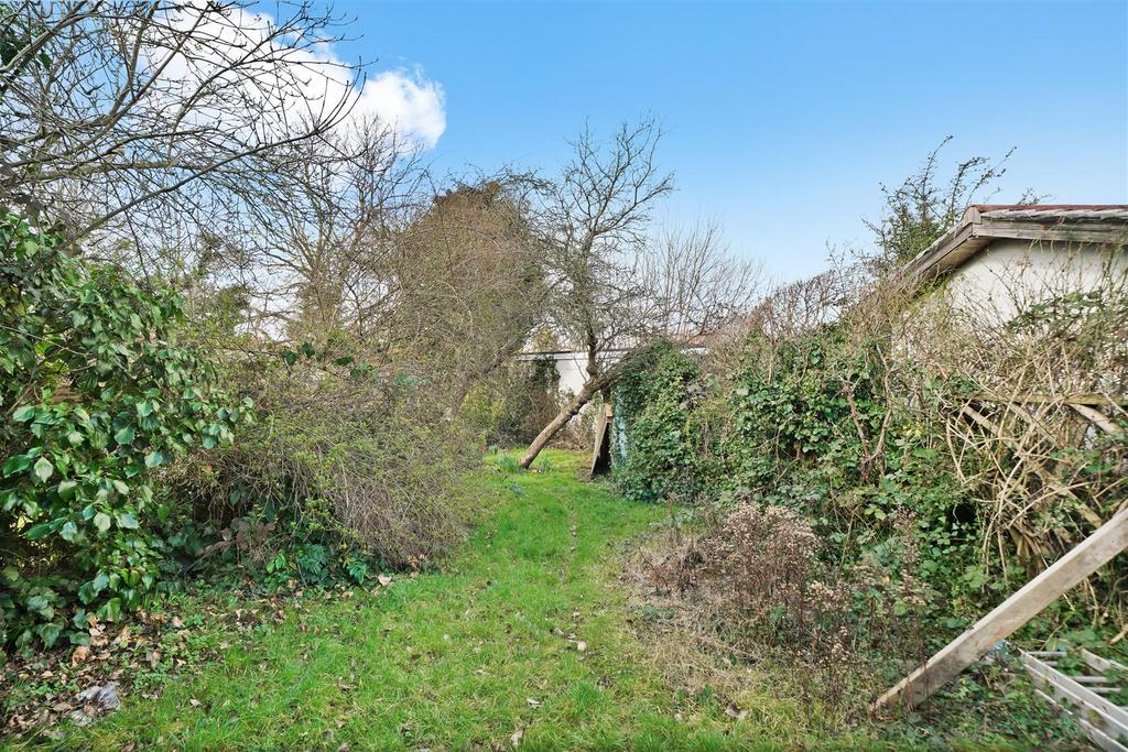 6 Abbotts Drive - XW1 Ds588 Vya Cafy Jc MCx.jpg
