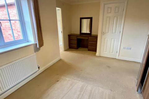 4 bedroom townhouse for sale, Spring Place Court, Mirfield