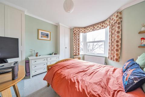 96 Albert Road, London, SE25 4JW