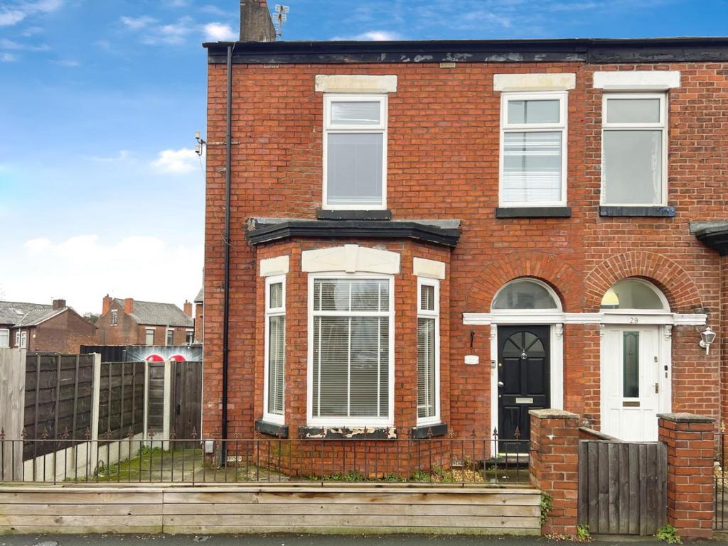 Henrietta Street, Leigh 3 bed end of terrace house for sale £180,000