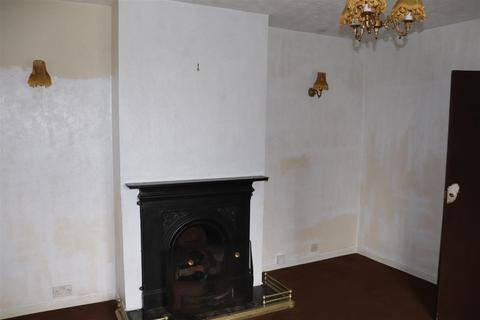 1 King George Crescent, Walsall, WS4 1EF