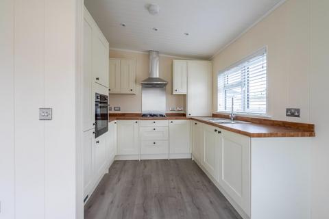 2 bedroom detached bungalow for sale, The Close, Acaster Malbis, York