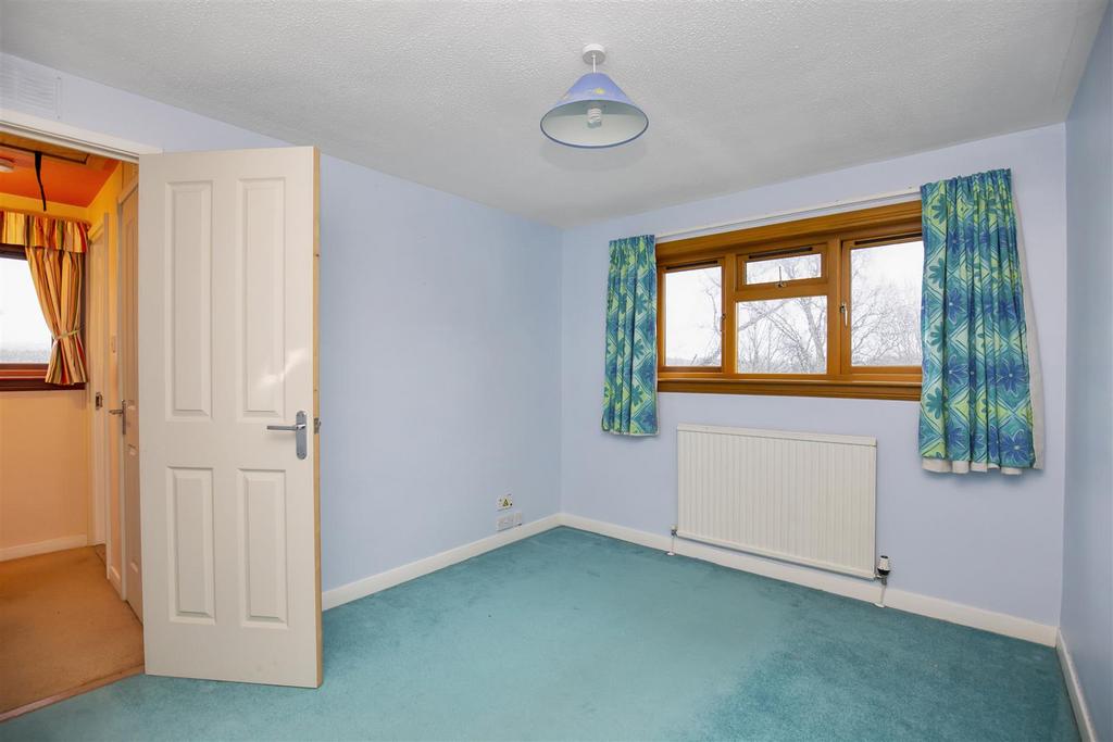 53 Arkaig Drive 13.jpg
