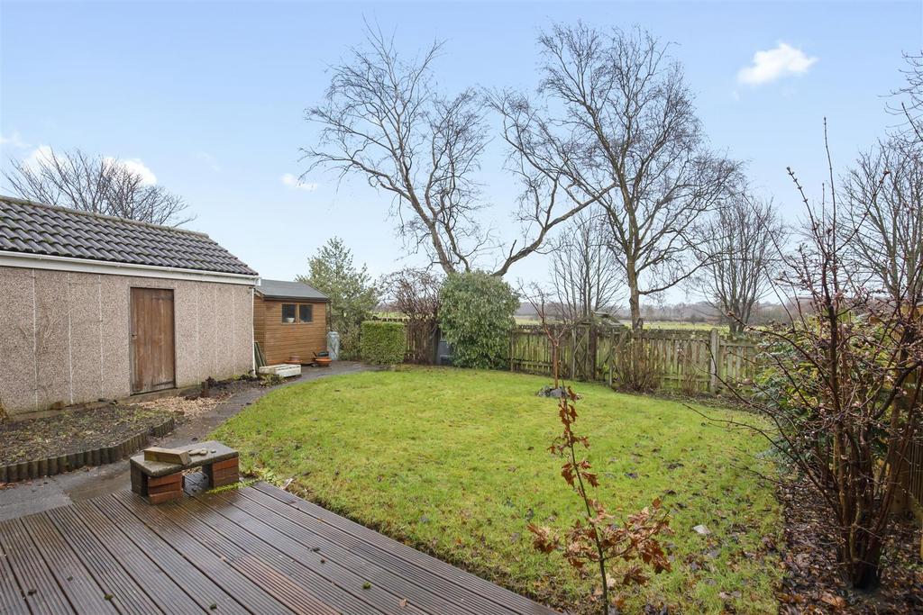 53 Arkaig Drive 18.jpg