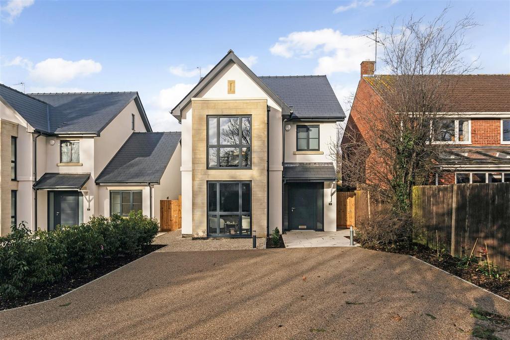 Walnut Close, Pittville, Cheltenham 4 bed detached house for sale £