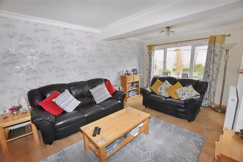 4 bedroom detached bungalow for sale, Consols Road, Carharrack, Redruth