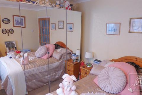 37 Rural Vale, Northfleet, Gravesend, DA11 9JJ