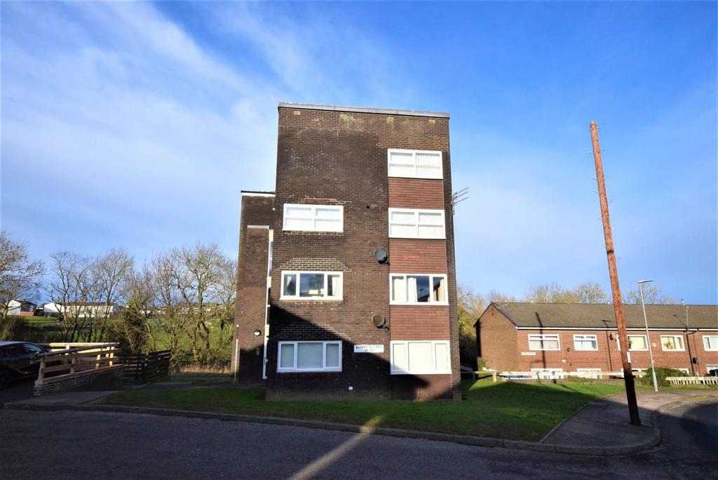 Sunny Blunts, Peterlee, County Durham, SR8 1LG 2 bed house for sale £
