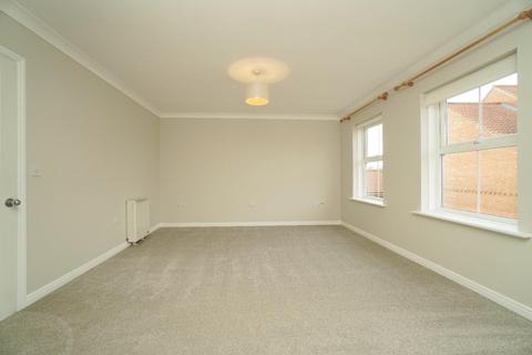2 bedroom flat for sale, Wilkinsons Court, Easingwold, York