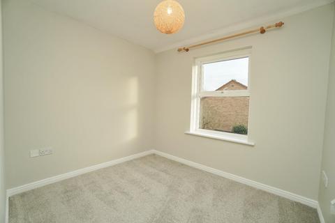 2 bedroom flat for sale, Wilkinsons Court, Easingwold, York