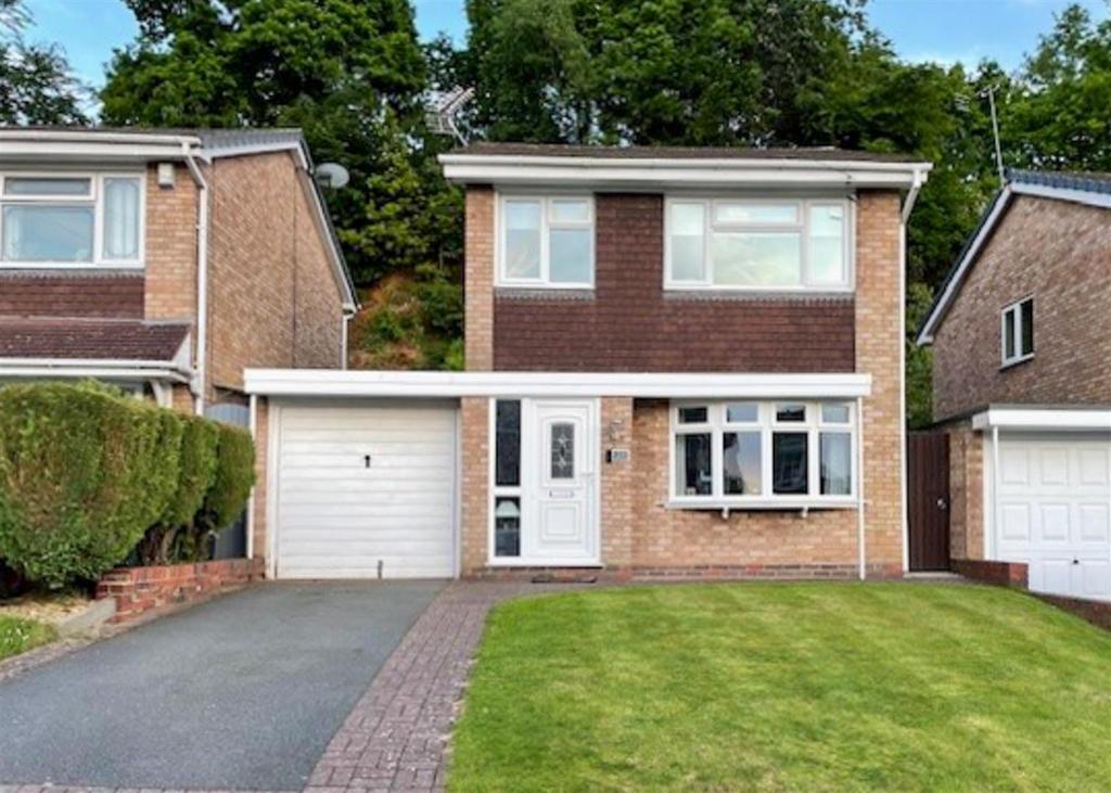 23 Redcliffe Drive-client-2.jpg