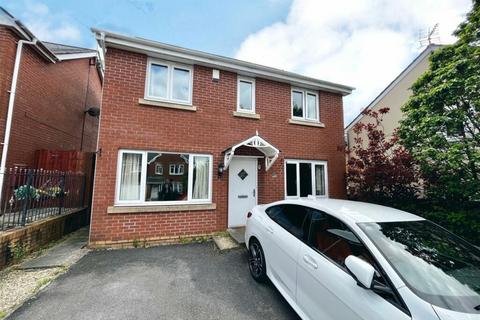 4 bedroom detached house for sale, Llwyn Teg, Fforestfach, Swansea