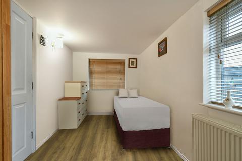 3 bedroom semi-detached bungalow for sale - Ashley Park Road, Appletree Village, Stockton Lane, YO31