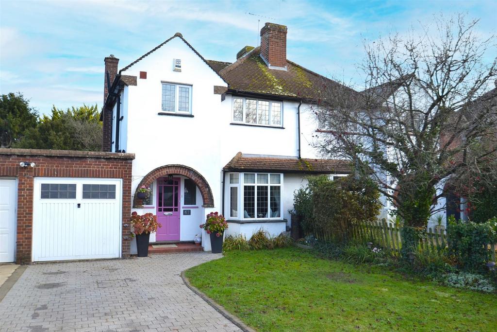 Gills Hill Lane, Radlett 3 bed semidetached house for sale £775,000