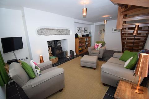 2 bedroom terraced house for sale, Gwynant Street, Beddgelert